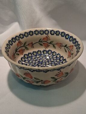 Boleslawiec Hand-Painted Floral Ceramic Bowl - Blue & Peach